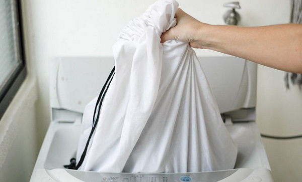 Bạn đã giặt áo khoác dạ đúng cách chưa?